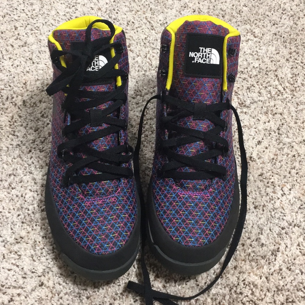 Men’s North Face boots